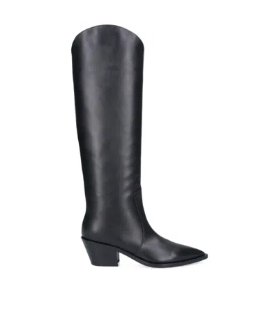 Gianvito Rossi Pointed Boots In Black