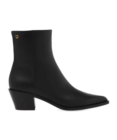 Gianvito Rossi Pointed Short Boots In Black