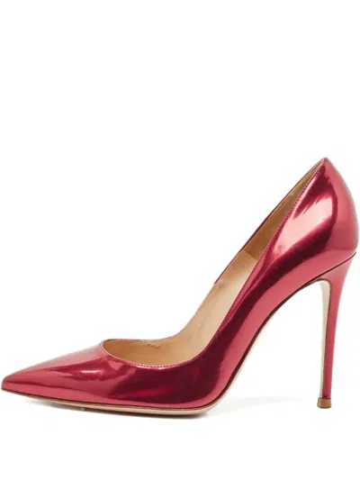 Pre-owned Gianvito Rossi Pointed-toe Pumps In Red