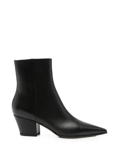 Gianvito Rossi Pointed-toe Block-heel Ankle Boots In Black