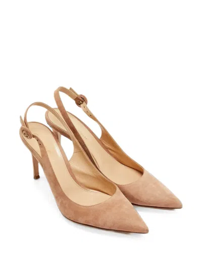 Pre-owned Gianvito Rossi Pointed-toe Slingback Pumps In Neutral