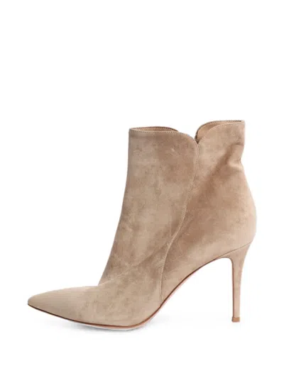 Pre-owned Gianvito Rossi Pointed-toe Suede Ankle Boots In Neutral