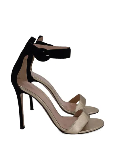 Pre-owned Gianvito Rossi Portofino Buckled Sandals In Gold