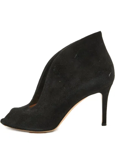 Pre-owned Gianvito Rossi  85mm Suede Peep-toe Boots