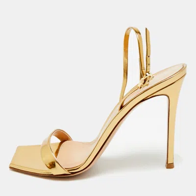 Pre-owned Gianvito Rossi Ribbon 55 Size 39 Gold Leather Slingback Sandals