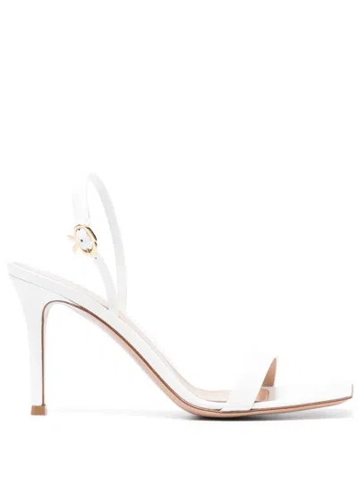 Gianvito Rossi Vernice 85 Patent-leather Slingback Sandals In White