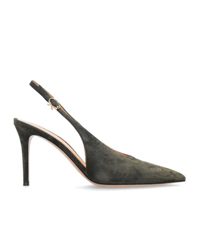 Gianvito Rossi Robbie Slingback Heeled Pumps In Brown