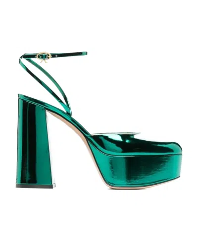 GIANVITO ROSSI ROUND-HEADED HIGH HEELS
