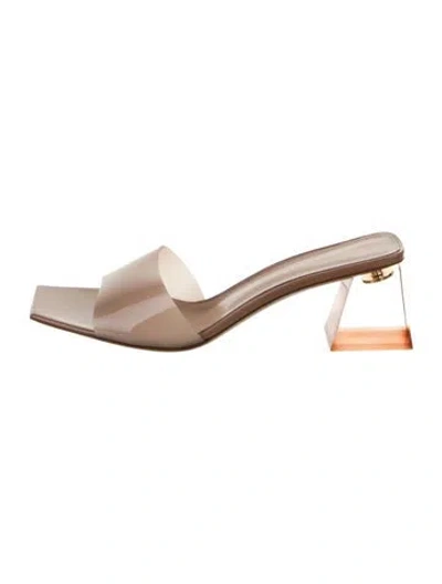Pre-owned Gianvito Rossi Rubber Slides In Neutral