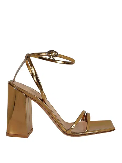 Gianvito Rossi Leather Sandals In Gold