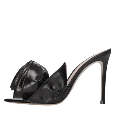 Gianvito Rossi Sandals In Black