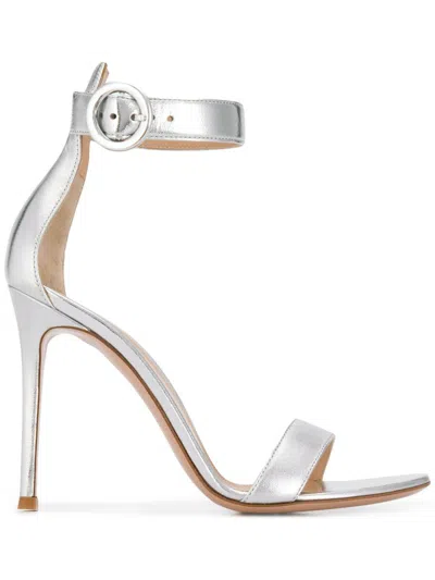 Gianvito Rossi Sandals In Silver