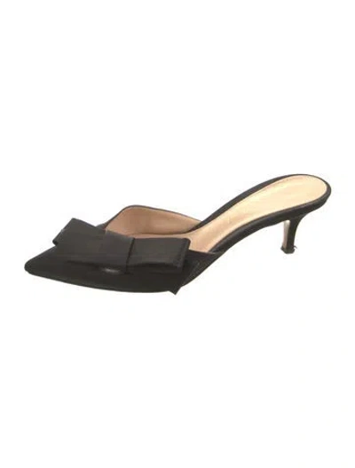 Pre-owned Gianvito Rossi Satin Bow Accents Mules In Black