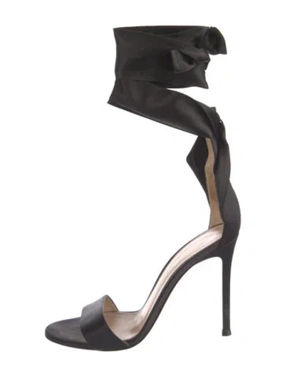 Pre-owned Gianvito Rossi Satin Gladiator Sandals In Black
