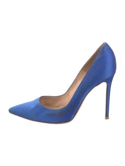 Pre-owned Gianvito Rossi Satin Pumps In Blue
