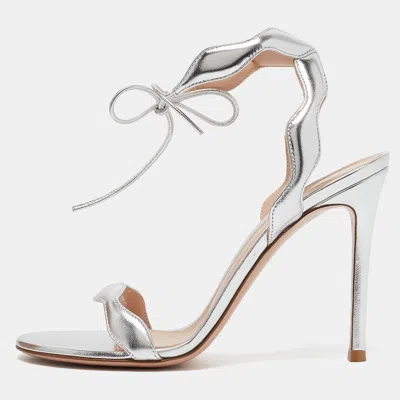 Pre-owned Gianvito Rossi Silver Leather Wavy Ankle Tie Sandals Size 37.5