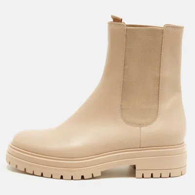 Pre-owned Gianvito Rossi Size 41.5 Beige Elastic And Leather Combat Boots In Sand