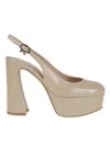 Gianvito Rossi Bessie Round Toe Platform Pumps In Neutral