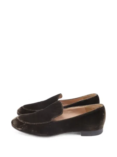 Pre-owned Gianvito Rossi Slip-on Velvet Loafers In Green