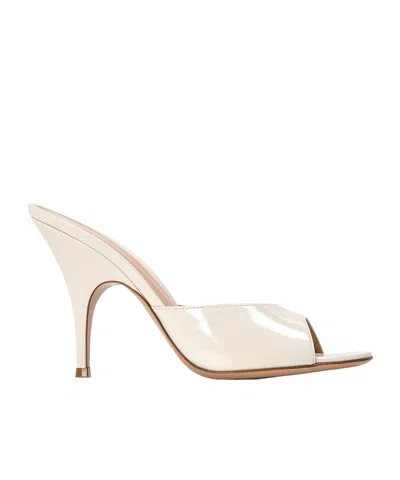 Gianvito Rossi Solid Heeled Mules In White
