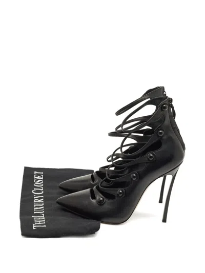 Pre-owned Gianvito Rossi Straps Leather Pumps In Black