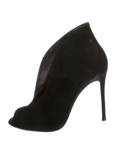 Pre-owned Gianvito Rossi Suede Boots In Black