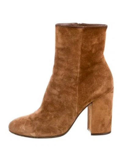 Pre-owned Gianvito Rossi Suede Boots In Neutral
