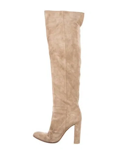 Pre-owned Gianvito Rossi Suede Boots In Neutral