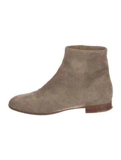 Pre-owned Gianvito Rossi Suede Boots In Neutral