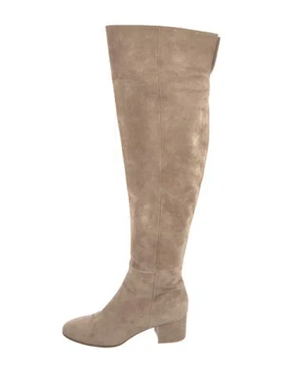 Pre-owned Gianvito Rossi Suede Boots In Neutral