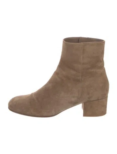 Pre-owned Gianvito Rossi Suede Boots In Neutral