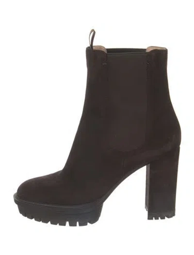 Pre-owned Gianvito Rossi Suede Chelsea Boots In Brown