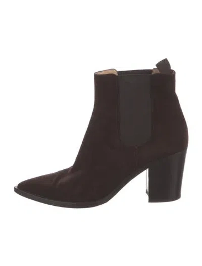 Pre-owned Gianvito Rossi Suede Chelsea Boots In Brown