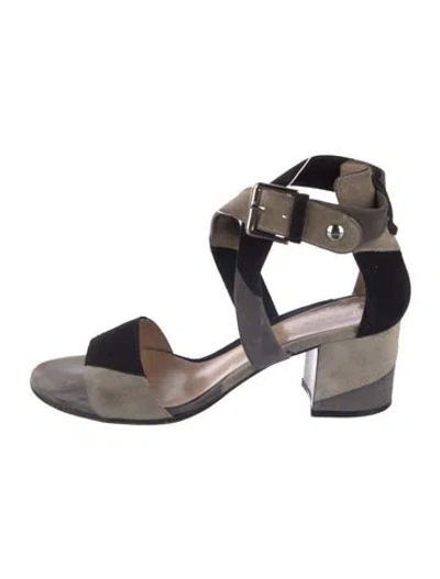Pre-owned Gianvito Rossi Suede Colorblock Pattern Sandals In Black