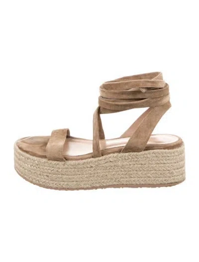 Pre-owned Gianvito Rossi Suede Espadrilles In Neutral