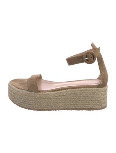 Pre-owned Gianvito Rossi Suede Espadrilles In Neutrals