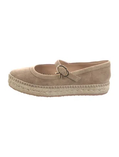 Pre-owned Gianvito Rossi Suede Espadrilles In Neutrals
