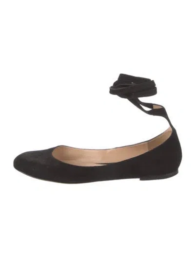 Pre-owned Gianvito Rossi Suede Flats In Black