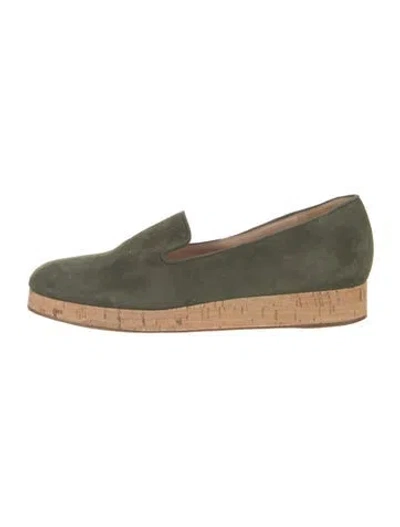 Pre-owned Gianvito Rossi Suede Loafers In Green