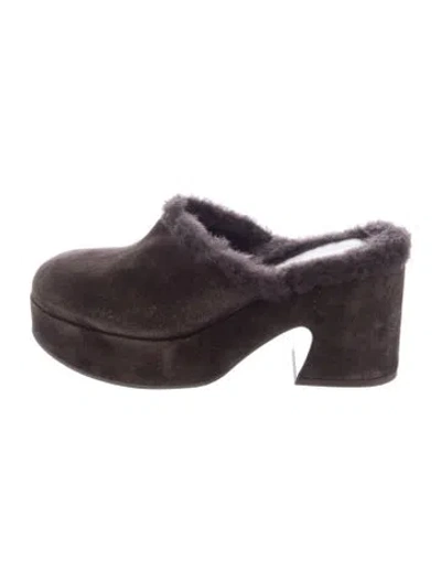 Pre-owned Gianvito Rossi Suede Mules In Brown