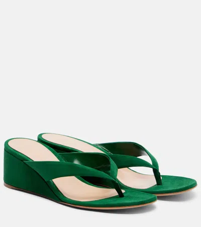 Gianvito Rossi Suede Platform Thong Sandals In Green