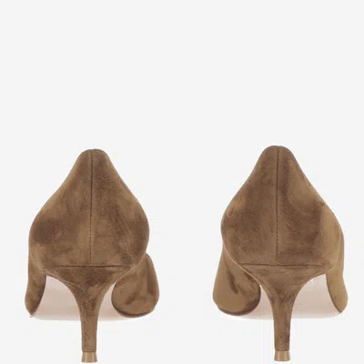 Gianvito Rossi Suede Pumps In Brown