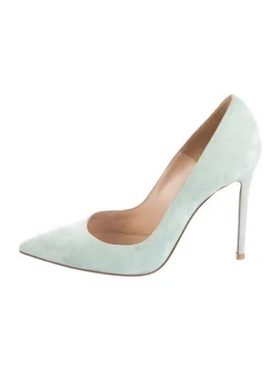 Pre-owned Gianvito Rossi Suede Pumps In Green
