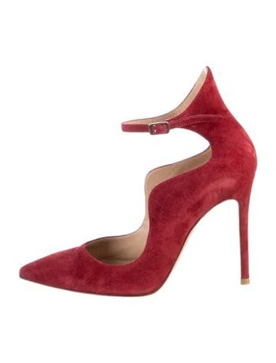Pre-owned Gianvito Rossi Suede Pumps In Red