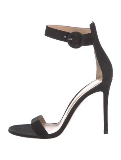 Pre-owned Gianvito Rossi Suede Sandals In Black