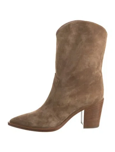 Pre-owned Gianvito Rossi Suede Western Boots In Neutral