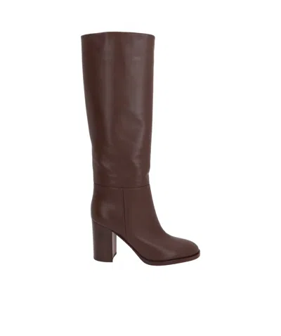 Gianvito Rossi Thick-heeled Boots In Brown