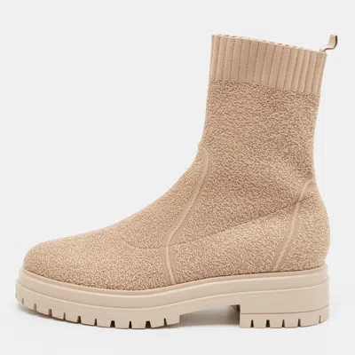 Pre-owned Gianvito Rossi Torrance Size 38.5 Beige Boucle Fabric Ankle Boots In Sand