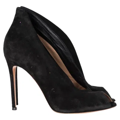 Gianvito Rossi Vamp Slip-on Peep-toe Boots In Black Suede
