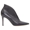 Gianvito Rossi Vania 85 Leather Heeled Pumps In Black